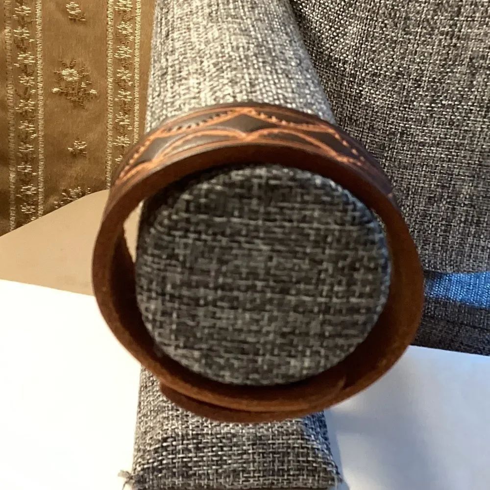 Adjustable Leather Bracelet - Picture 8 of 8